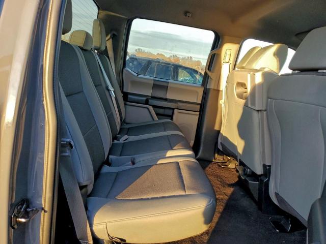 Ford F-150 Supercrew Image 9