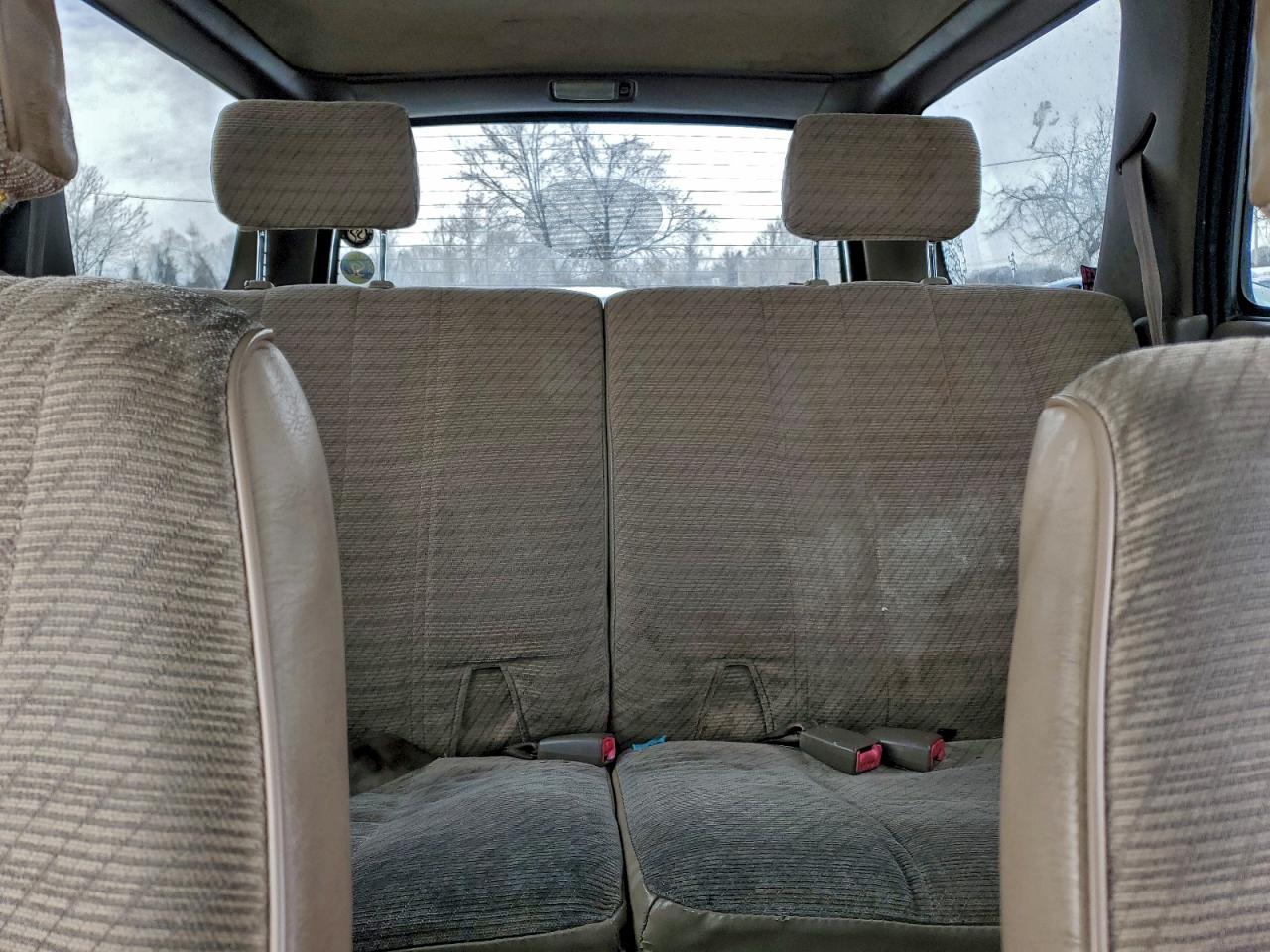 Toyota 4Runner Sr5 Image 3