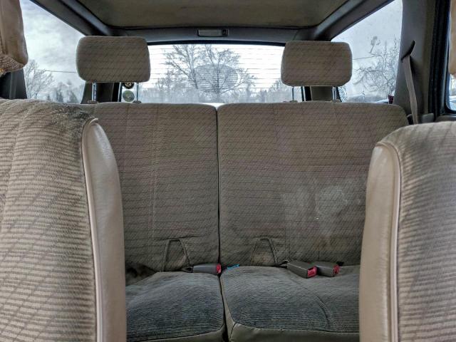 Toyota 4Runner Sr5 Image 3