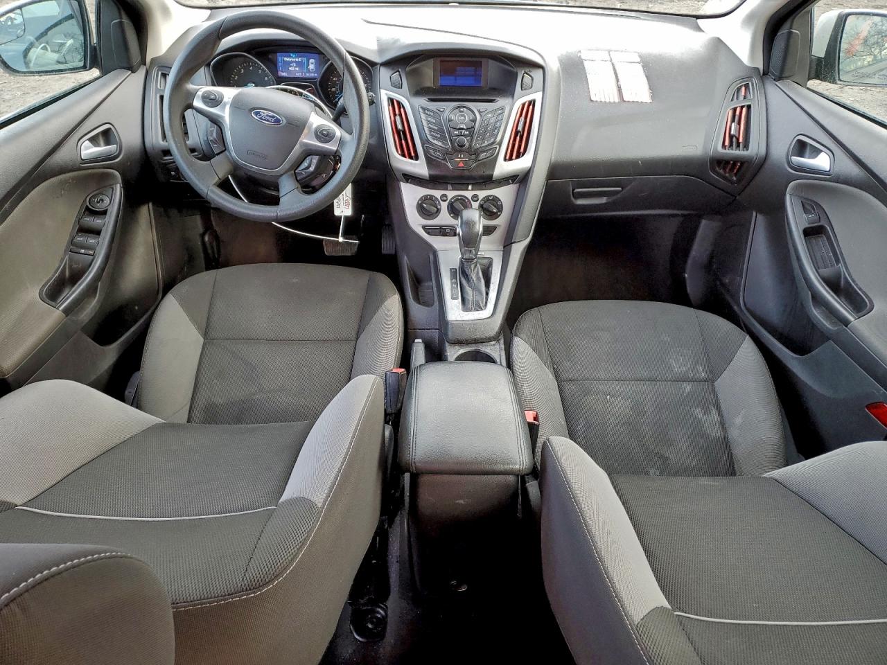 Ford Focus Se Image 7