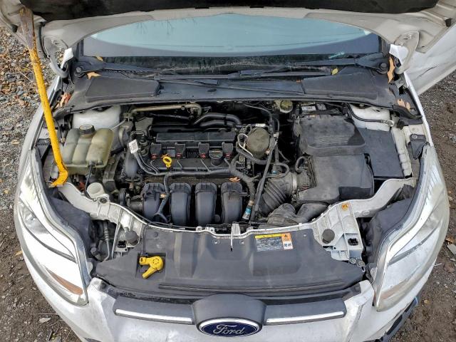 Ford Focus Se Image 12