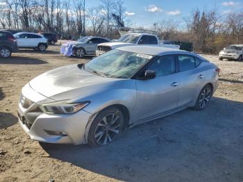 Salvage Nissan Maxima