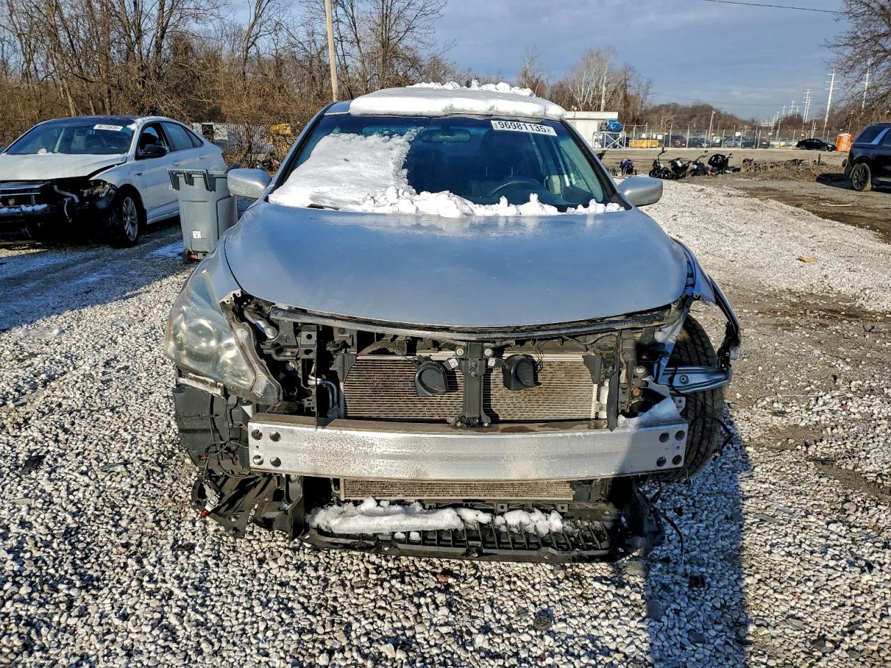 Nissan Altima 2.5 Image 12