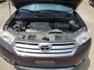 Toyota Highlander Base Image 13