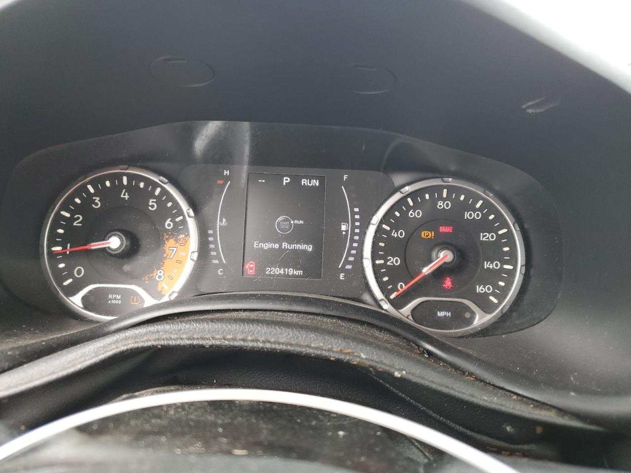 Jeep Renegade Latitude Image 2