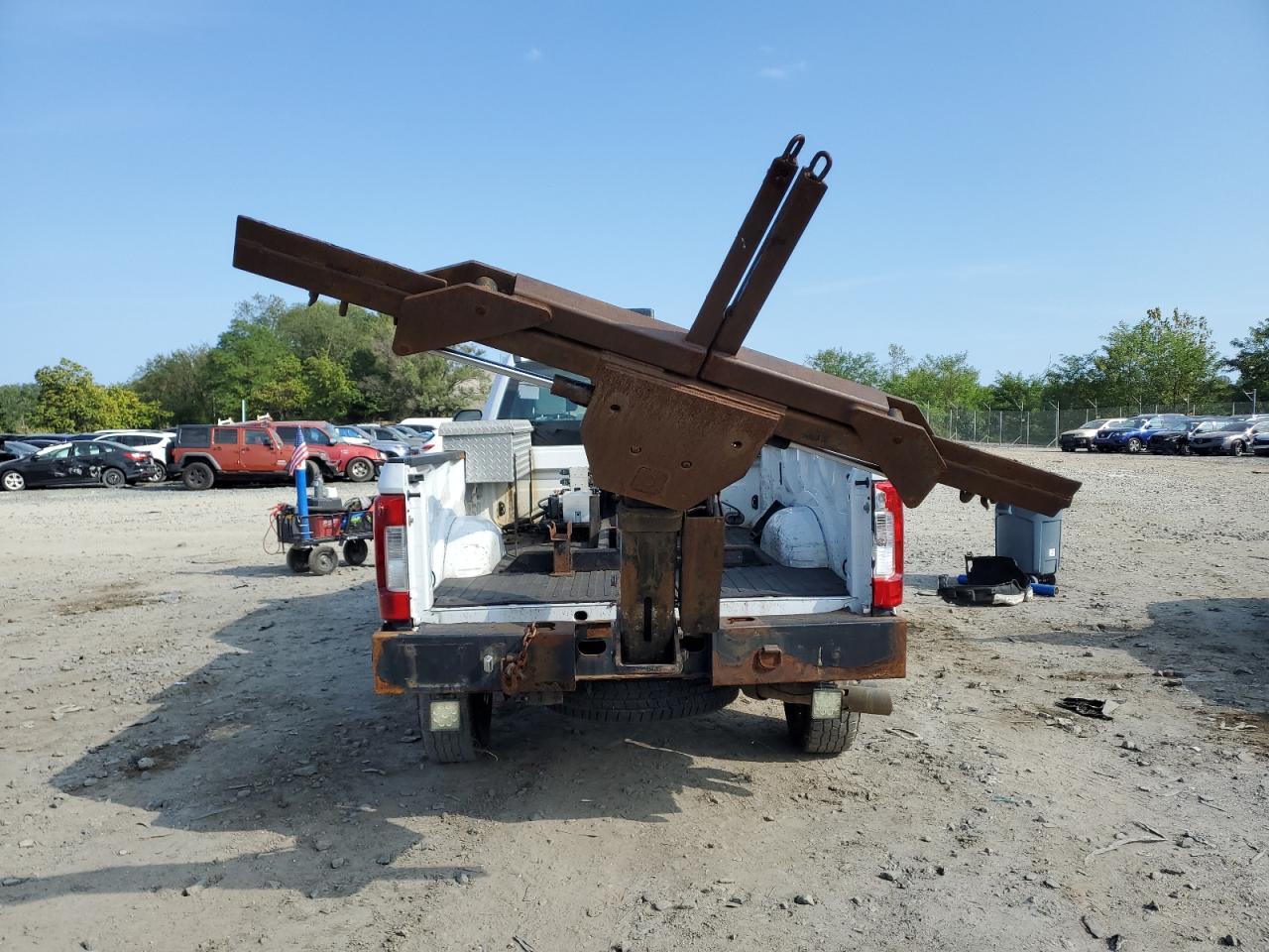 Ford F-350 Super Duty Image 8