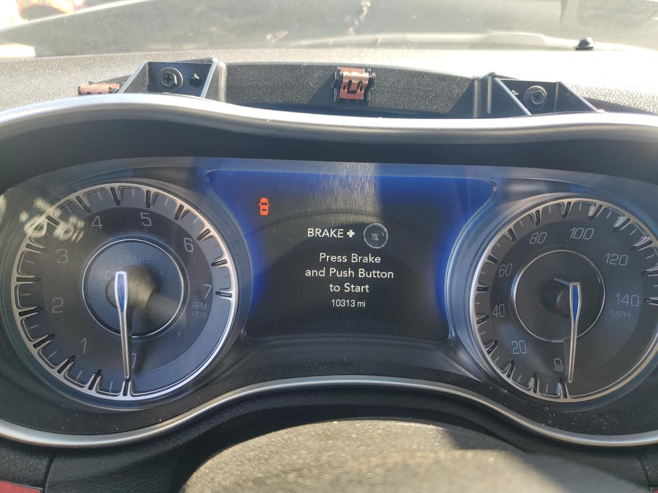 Chrysler 300 Touring Image 12