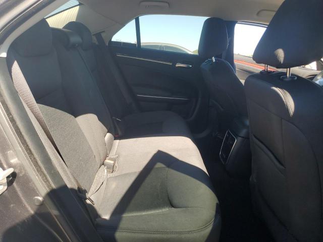 Chrysler 300 Touring Image 5