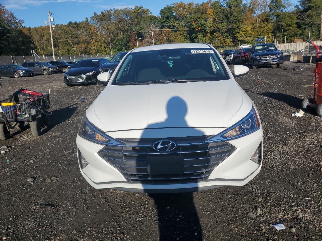 Hyundai ELANTRA Sel Image 7