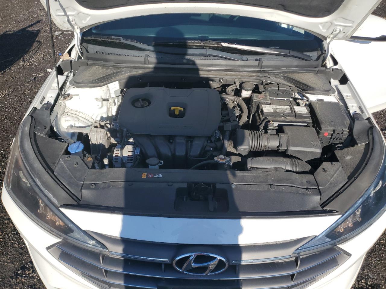 Hyundai ELANTRA Sel Image 11