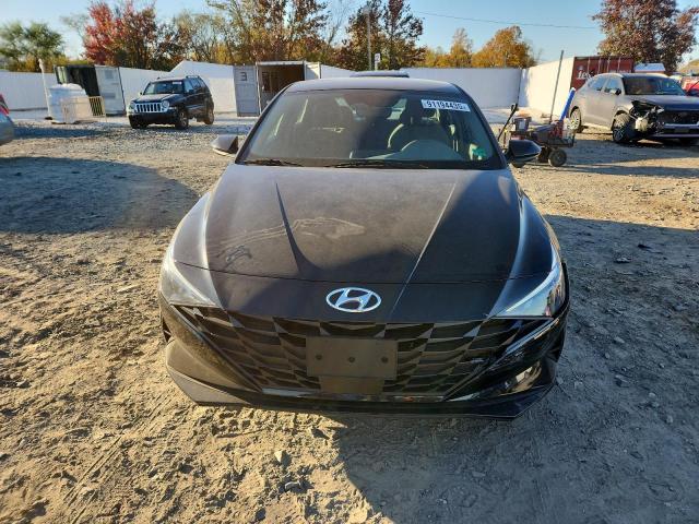 Hyundai ELANTRA Sel Image 10