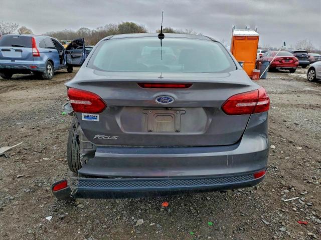 Ford Focus S Image 3