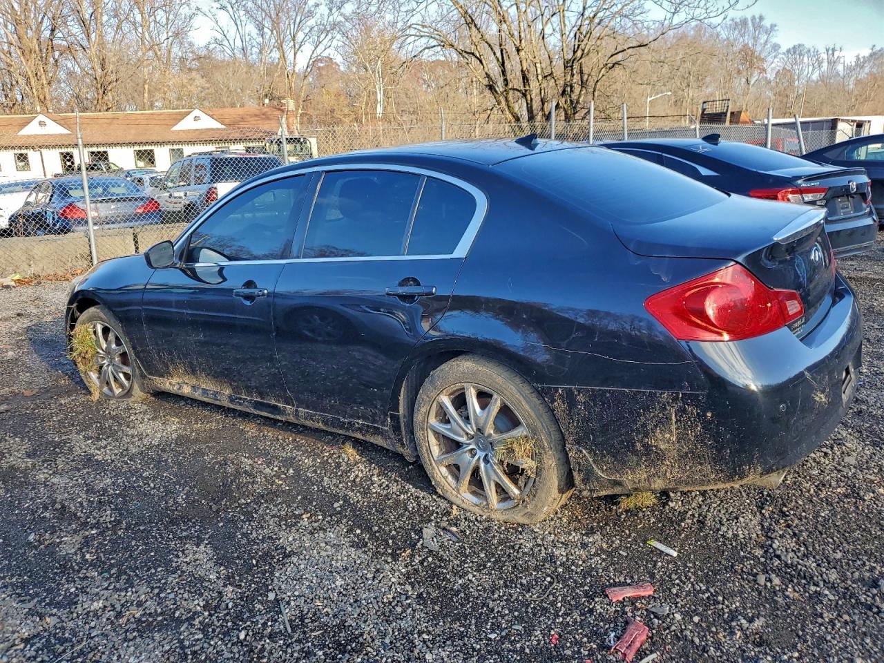 INFINITI G37 Image 6