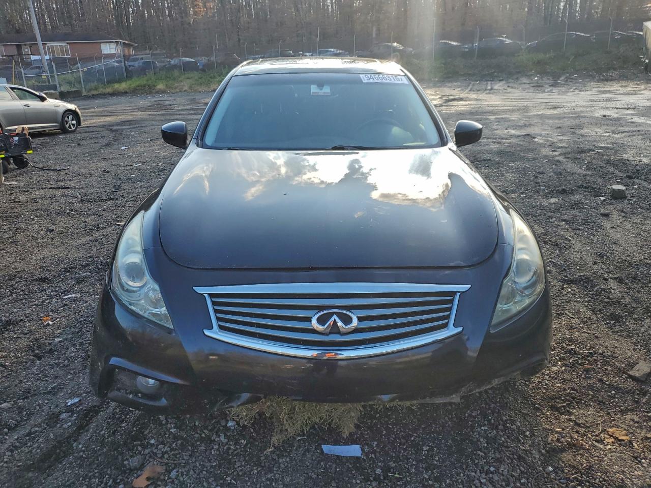 INFINITI G37 Image 4