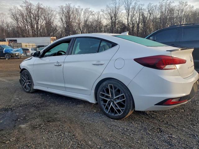 Hyundai ELANTRA Sport Image 10