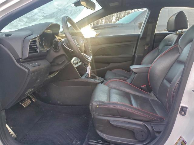 Hyundai ELANTRA Sport Image 11