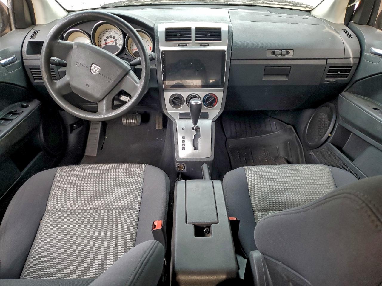 Dodge Caliber Sxt Image 7