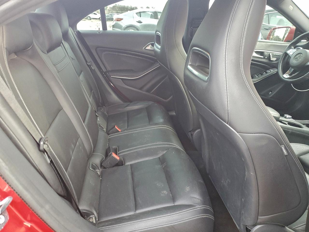 Mercedes-Benz Cla-class 250 4matic Image 7