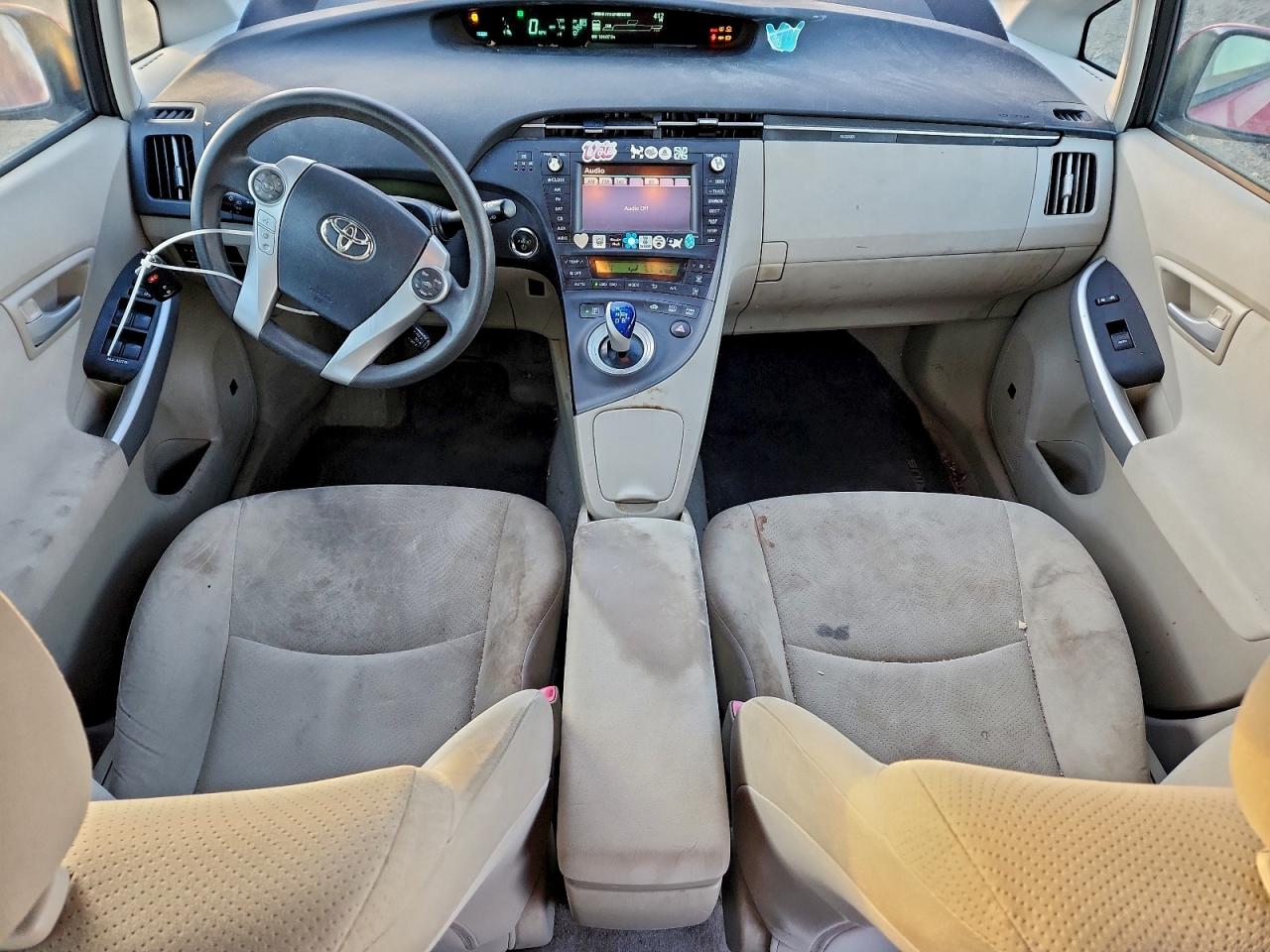 Toyota Prius Image 2