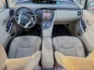 Toyota Prius Image 2