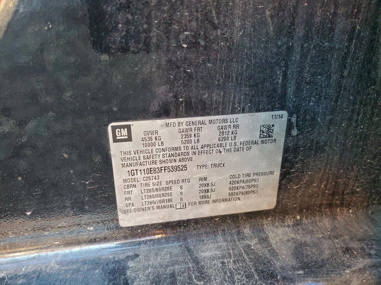 GMC Sierra C2500 Denali Image 9