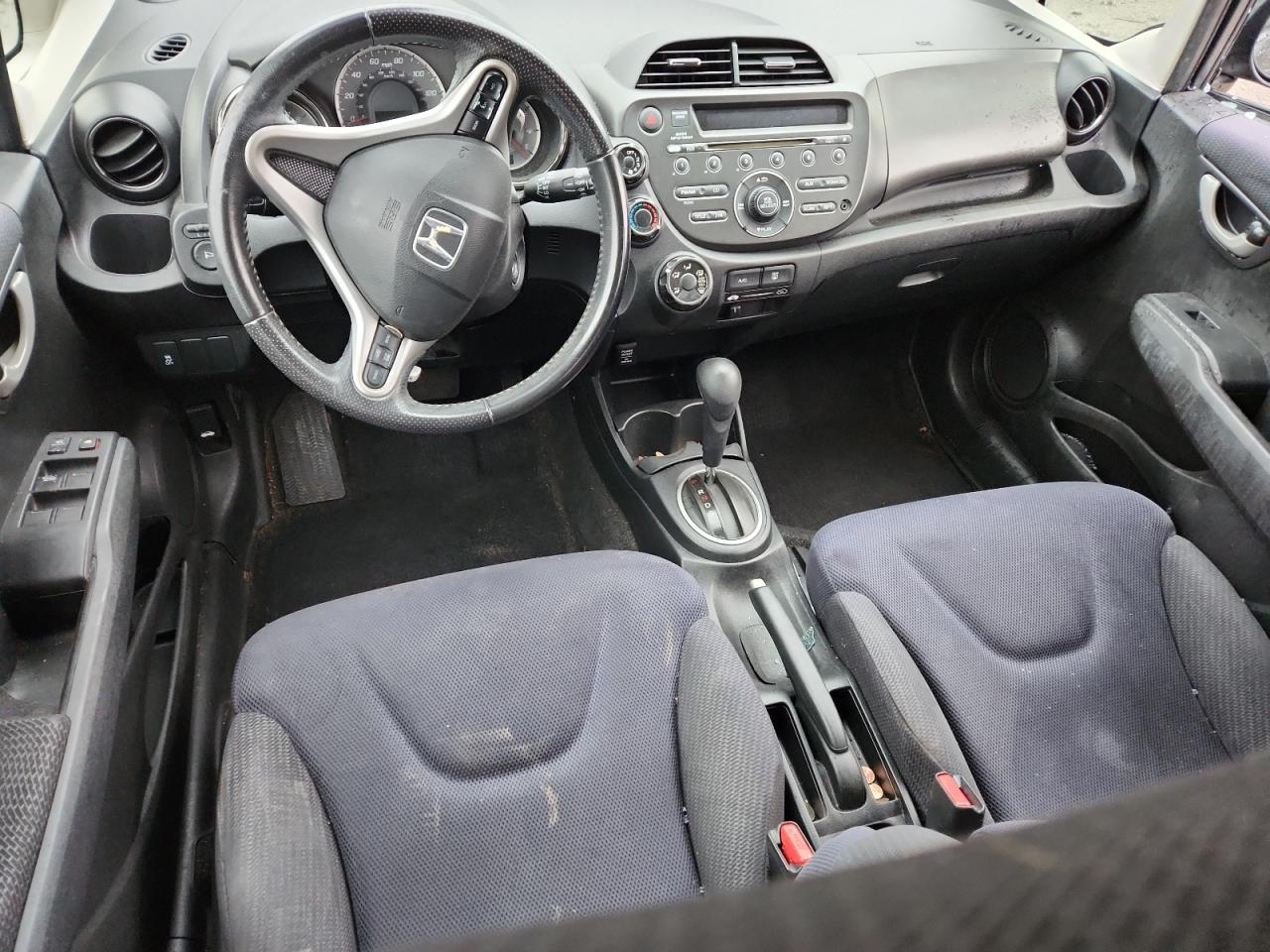 Honda Fit Sport Image 11