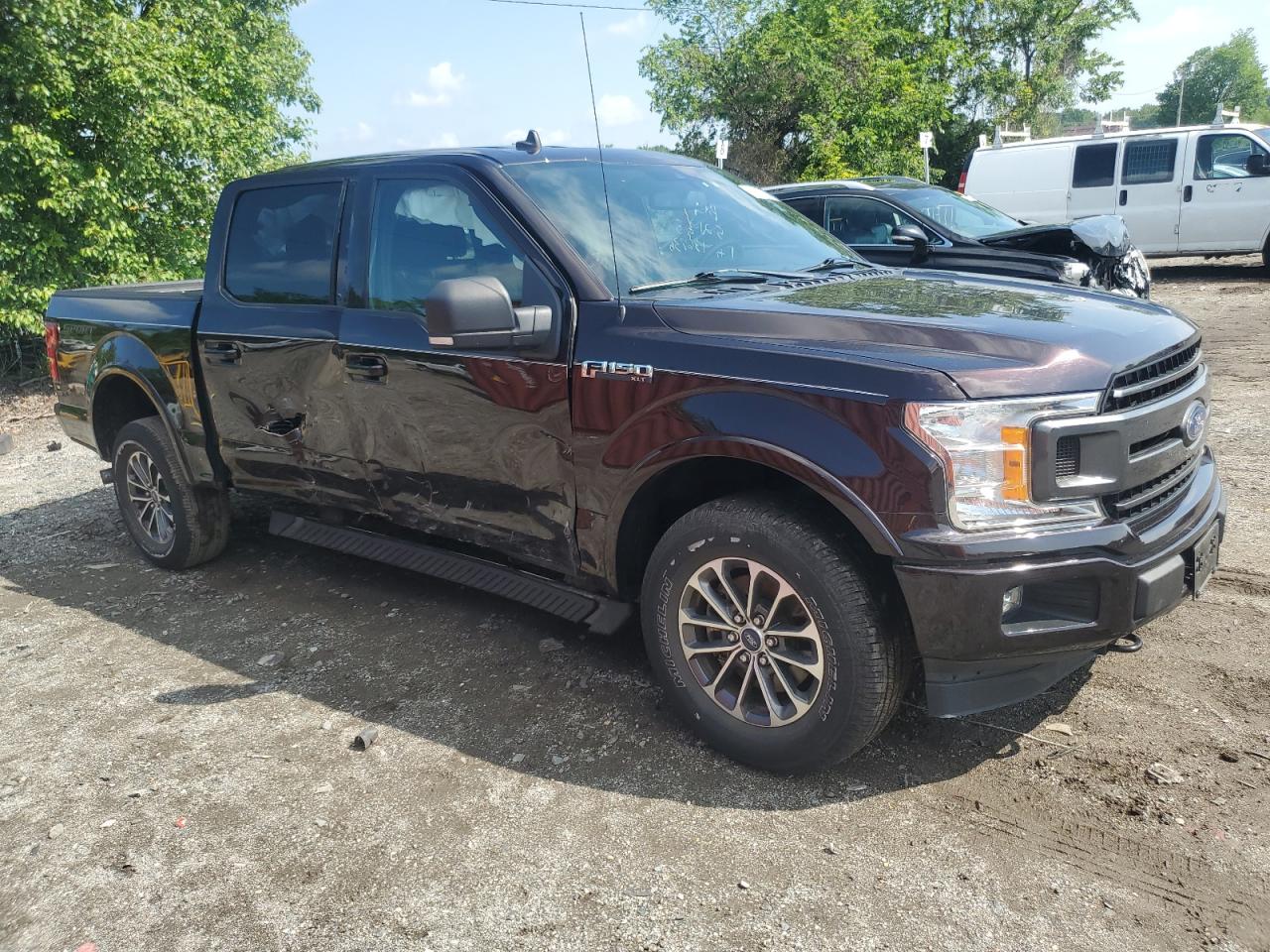 Ford F-150 Supercrew Image 4