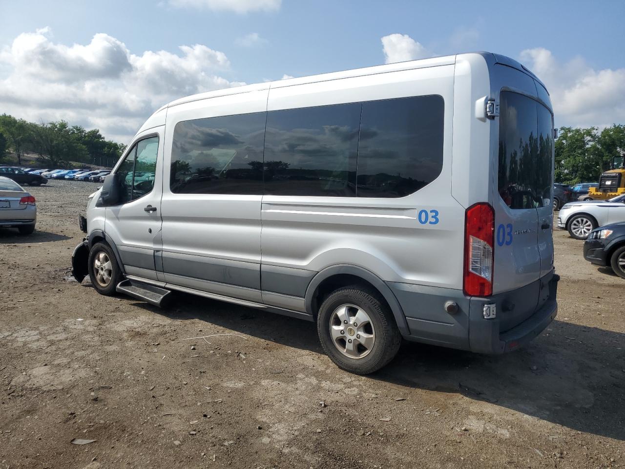 Ford Transit T-350 Image 5
