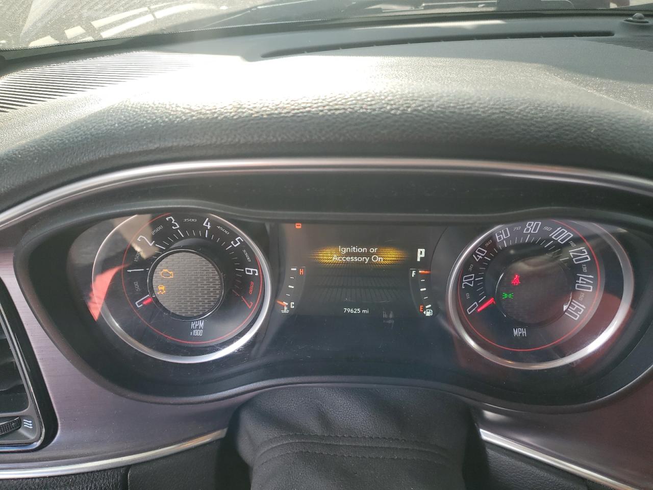 Dodge Challenger Sxt Image 6