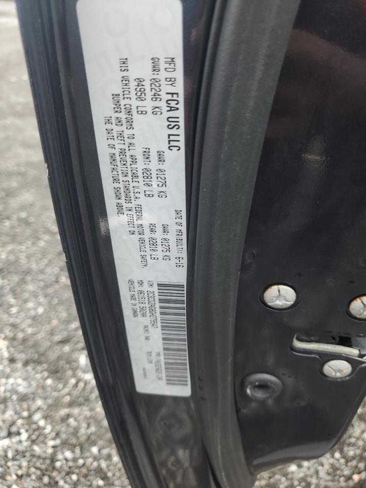 Dodge Challenger Sxt Image 8