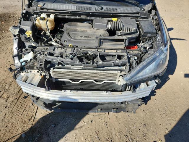 Chrysler Pacifica Touring L Image 11