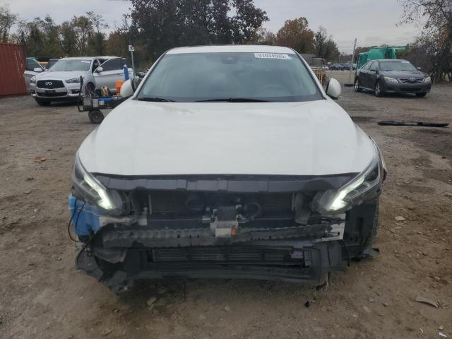 Nissan Altima Sl Image 6