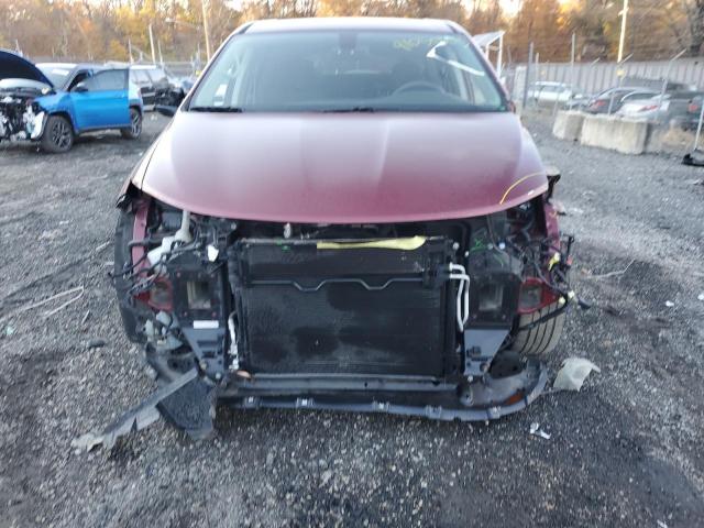 Chrysler Pacifica Touring Image 12