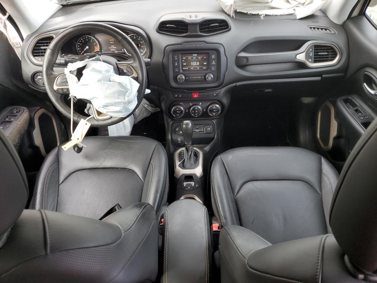 Jeep Renegade Limited Image 2