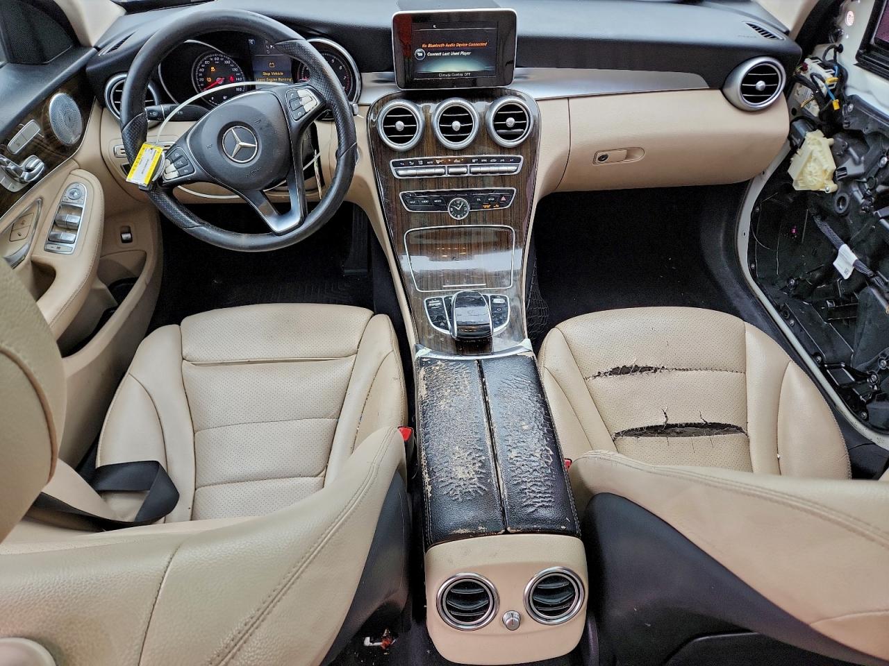 Mercedes-Benz C-Class 300 Image 6