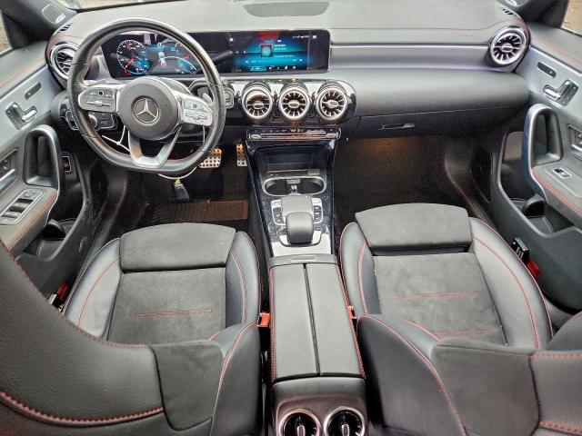 Mercedes-Benz Cla-class 250 4matic Image 6