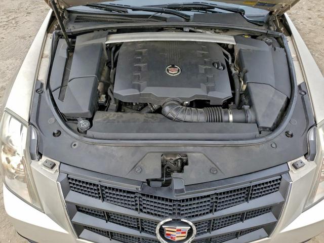 Cadillac CTS Image 12