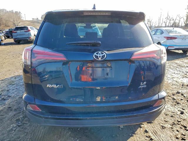 Toyota RAV4 Le Image 11