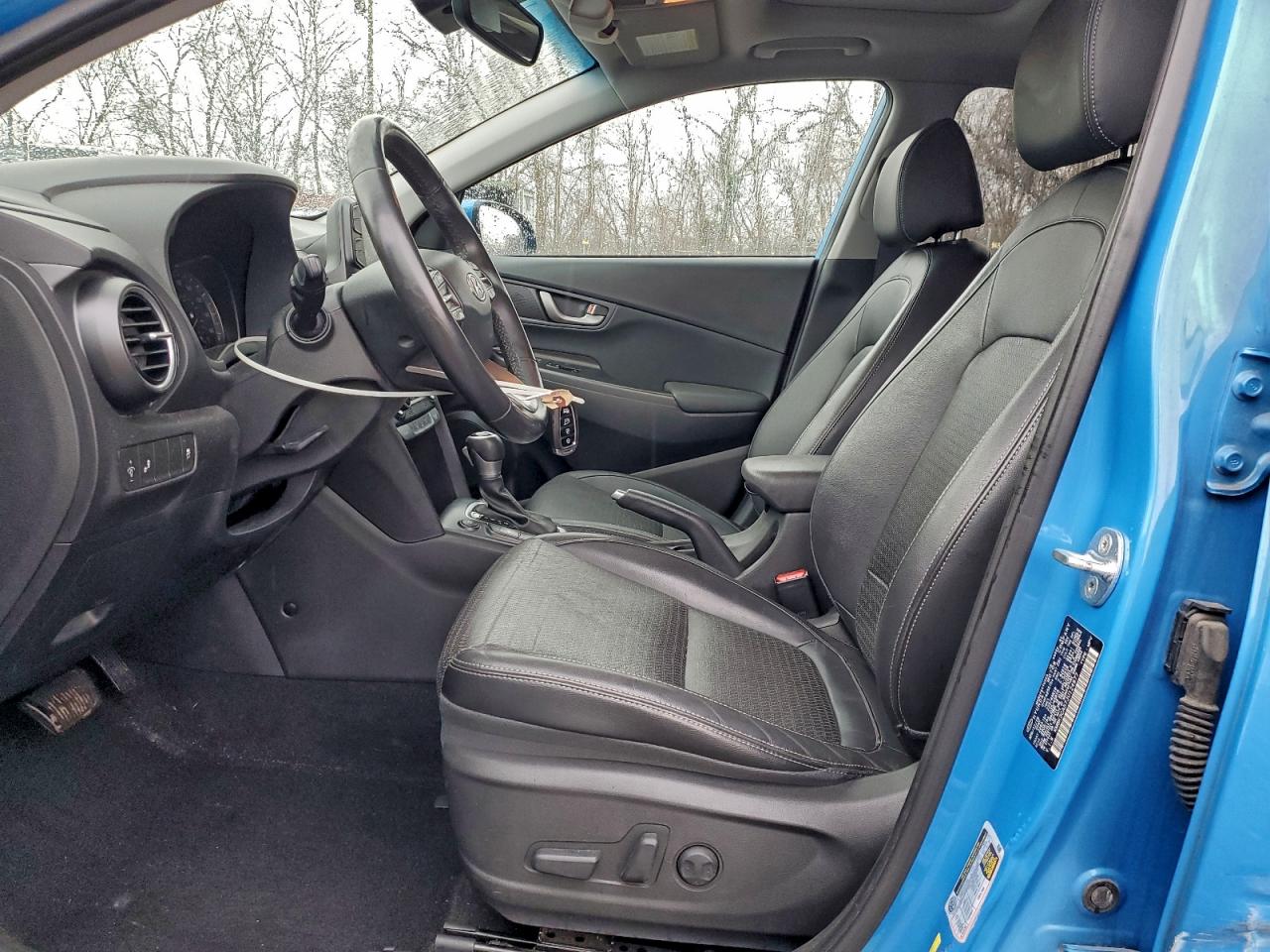 Hyundai KONA Limited Image 9