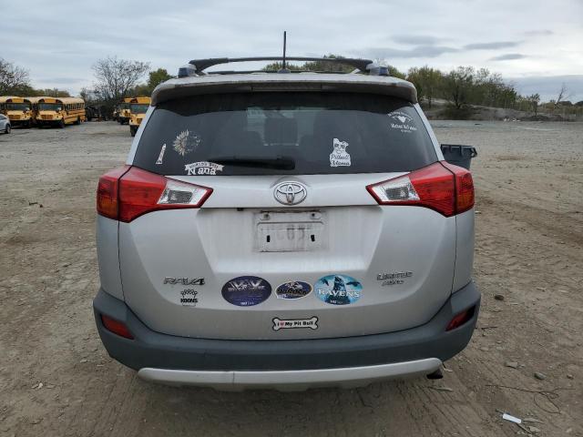 Toyota RAV4 Limited Image 4