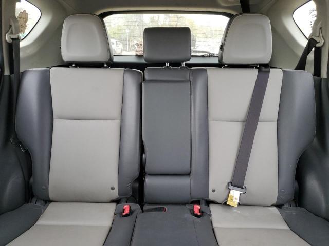 Toyota RAV4 Limited Image 8