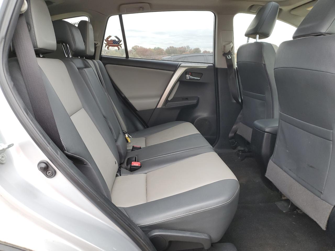 Toyota RAV4 Limited Image 13