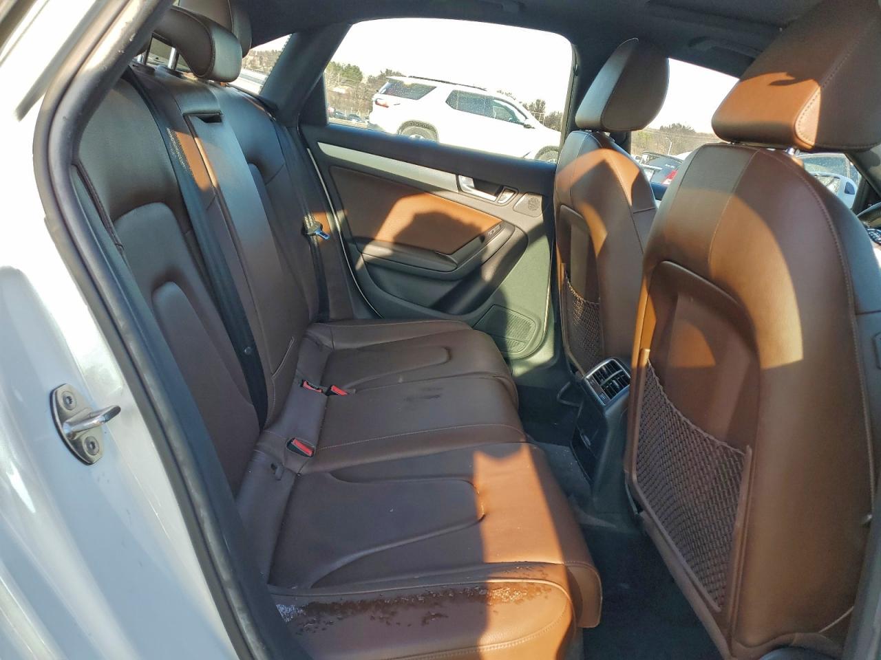 Audi A4 Premium Plus Image 9