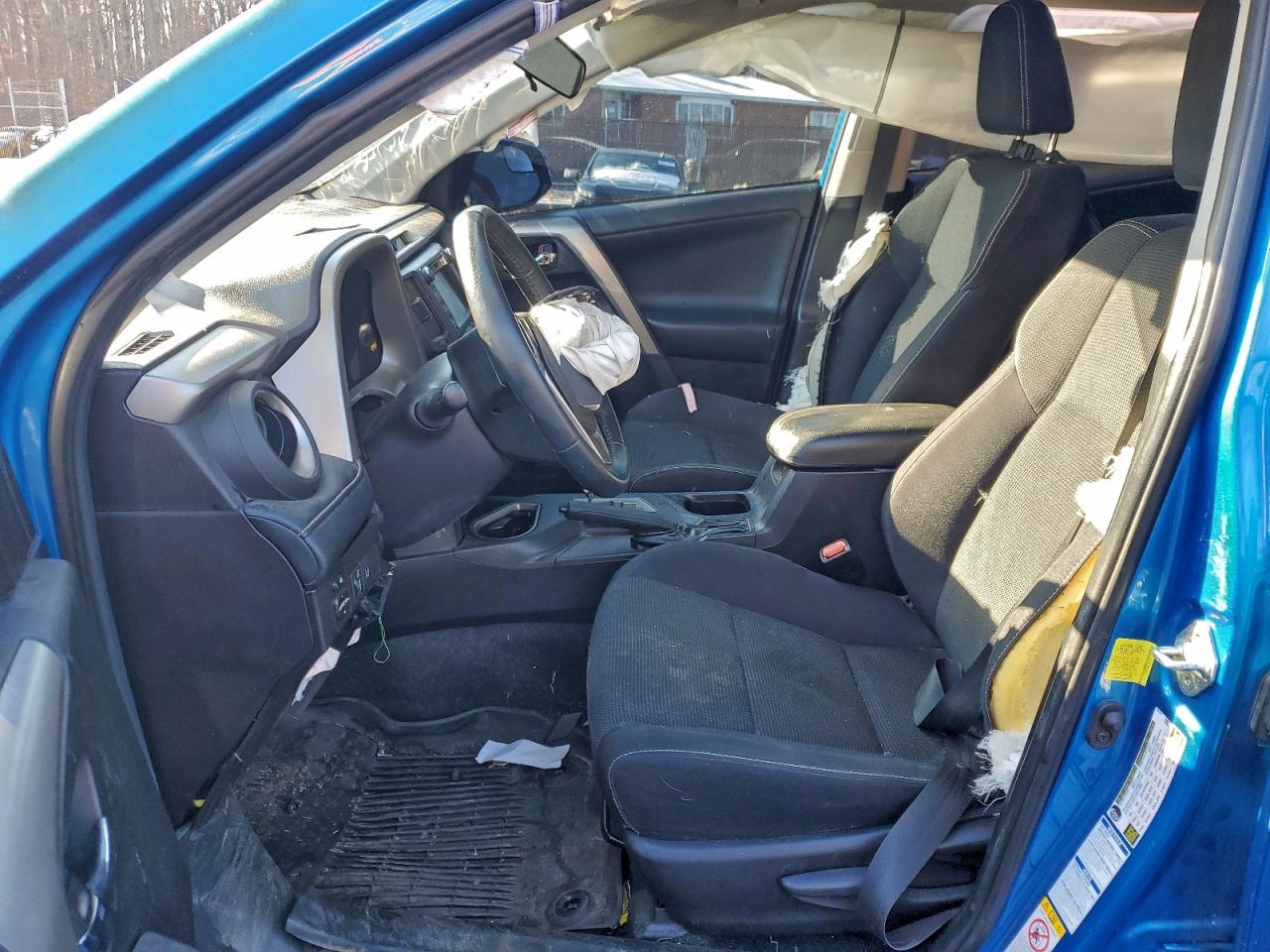 Toyota RAV4 Adventure Image 10