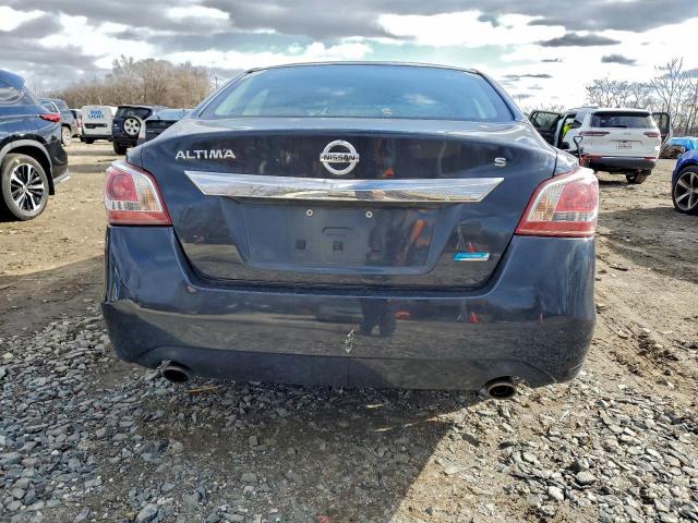 Nissan Altima 2.5 Image 11