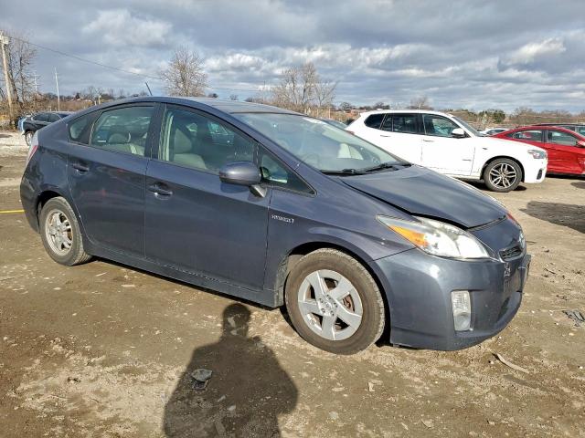Toyota Prius Image 9