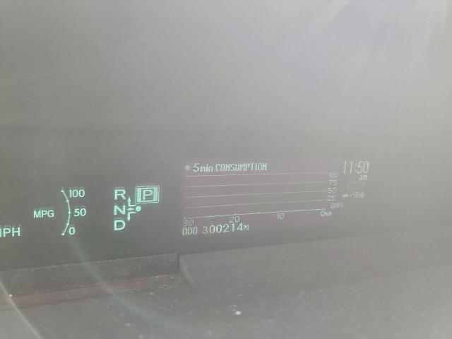 Toyota Prius Image 6