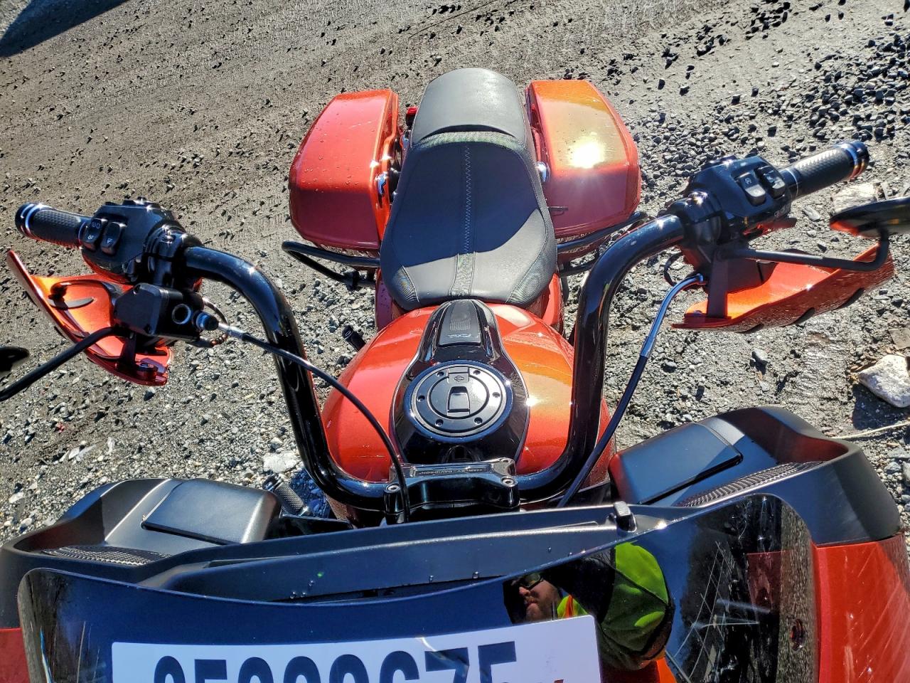 Harley-Davidson Fl Image 3