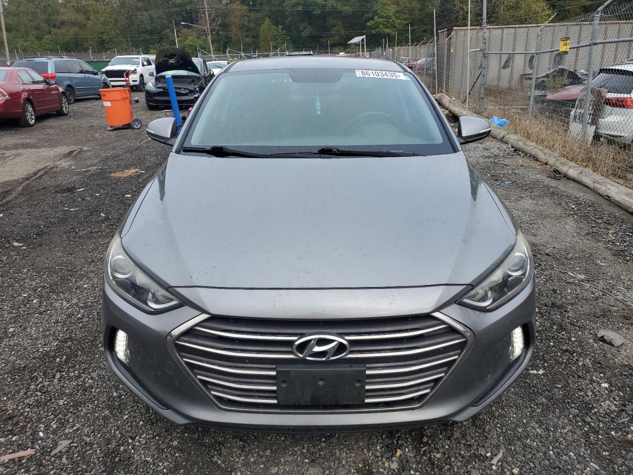 Hyundai ELANTRA Se Image 2