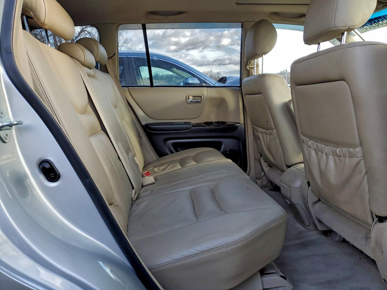 Toyota Highlander Limited Image 9